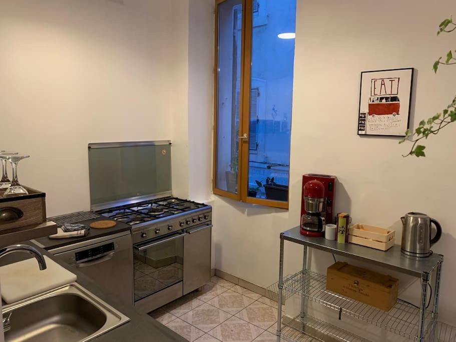 Apartment Petit Boucan 47m2 Dans Le Coeur Du Panier